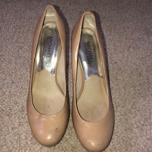 •Michael Kors Nude High Heels•